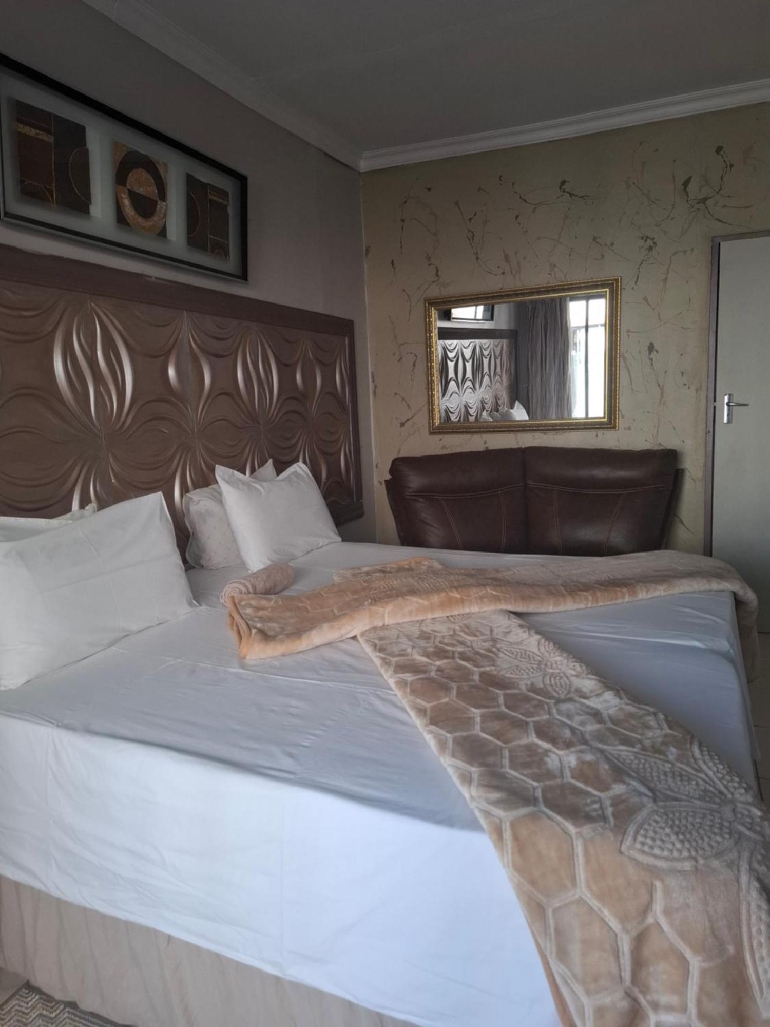 Vicky B Bed And Breakfast Mogwase Kültér fotó